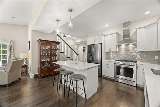 590 Washington Street 7, Pembroke, MA 02359