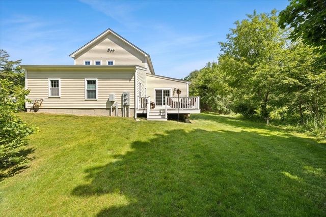 590 Washington Street 7, Pembroke, MA 02359