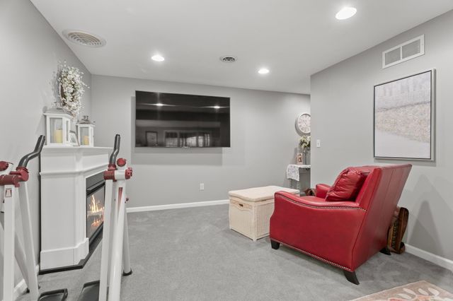 16690 Division Street, Lakeland, MN 55043