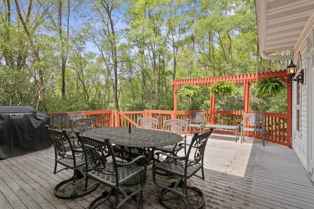 16690 Division Street, Lakeland, MN 55043