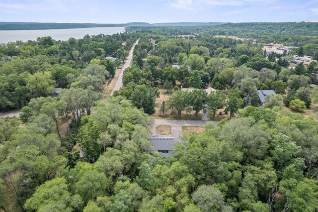 16690 Division Street, Lakeland, MN 55043