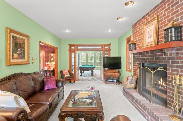16690 Division Street, Lakeland, MN 55043