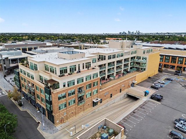 7220 W Bonfils Ln 206, Lakewood, CO 80226