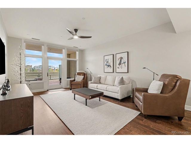 7220 W Bonfils Ln 206, Lakewood, CO 80226