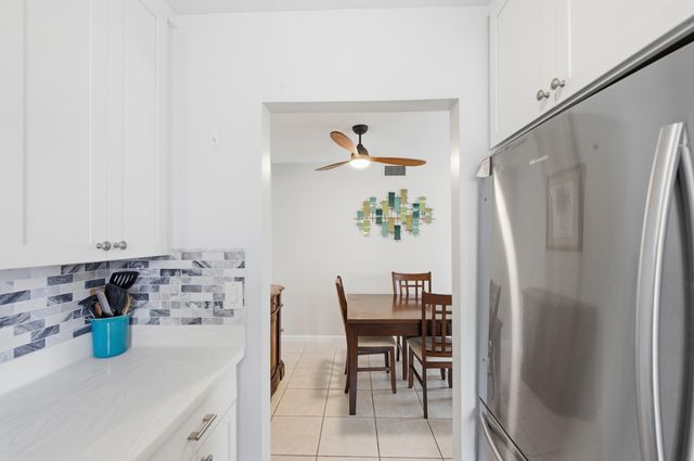 600 Snug Harbor Drive A10, Boynton Beach, FL 33435