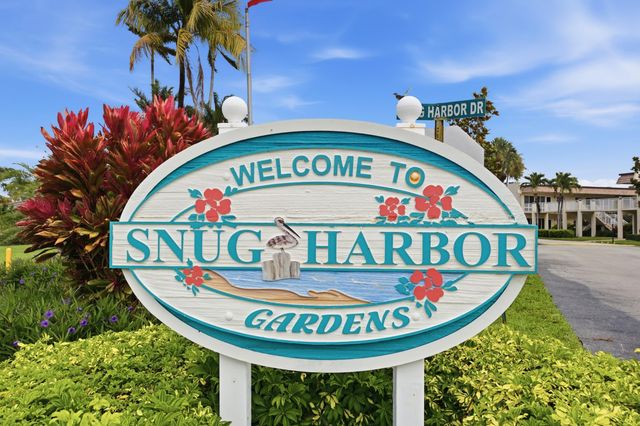 600 Snug Harbor Drive A10, Boynton Beach, FL 33435