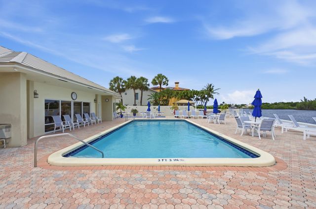 600 Snug Harbor Drive A10, Boynton Beach, FL 33435