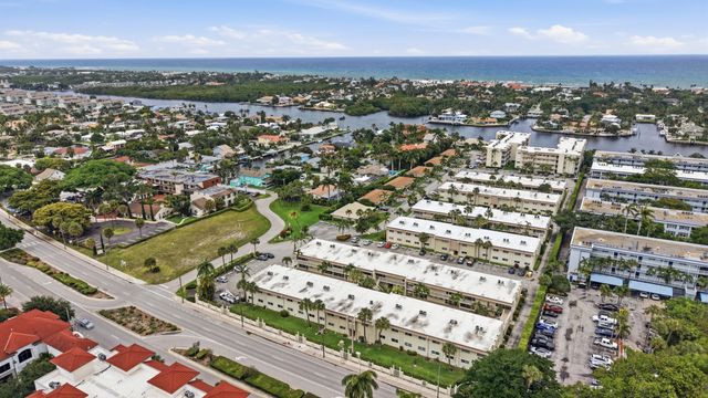 600 Snug Harbor Drive A10, Boynton Beach, FL 33435