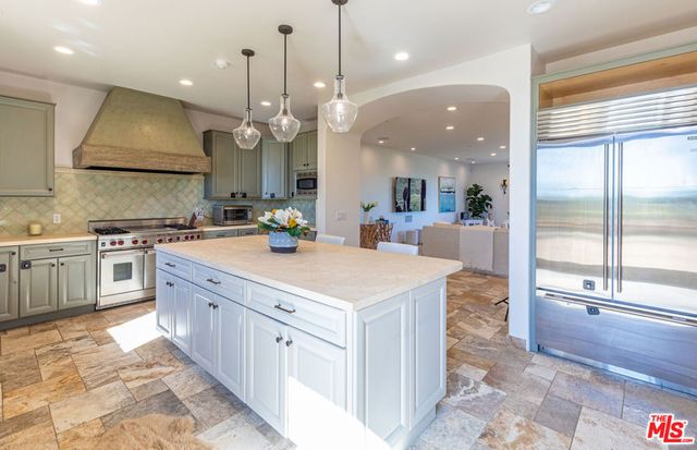 4800 Latigo Canyon Road, Malibu, CA 90265