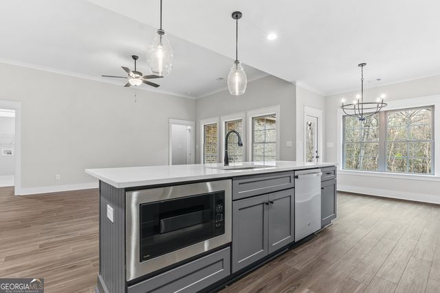 606 Bristleleaf Path, Kathleen, GA 31047