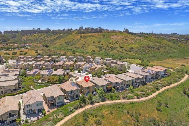3034 Villeta Ave, Carlsbad, CA 92010