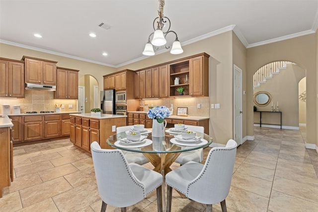 1343 River Forest DR, Round Rock, TX 78665