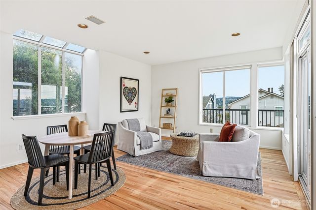 5208 S Willow Street, Seattle, WA 98118