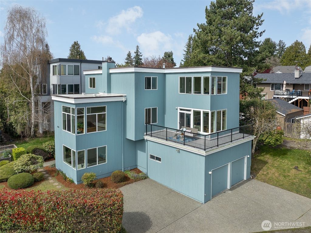 5208 S Willow Street, Seattle, WA 98118