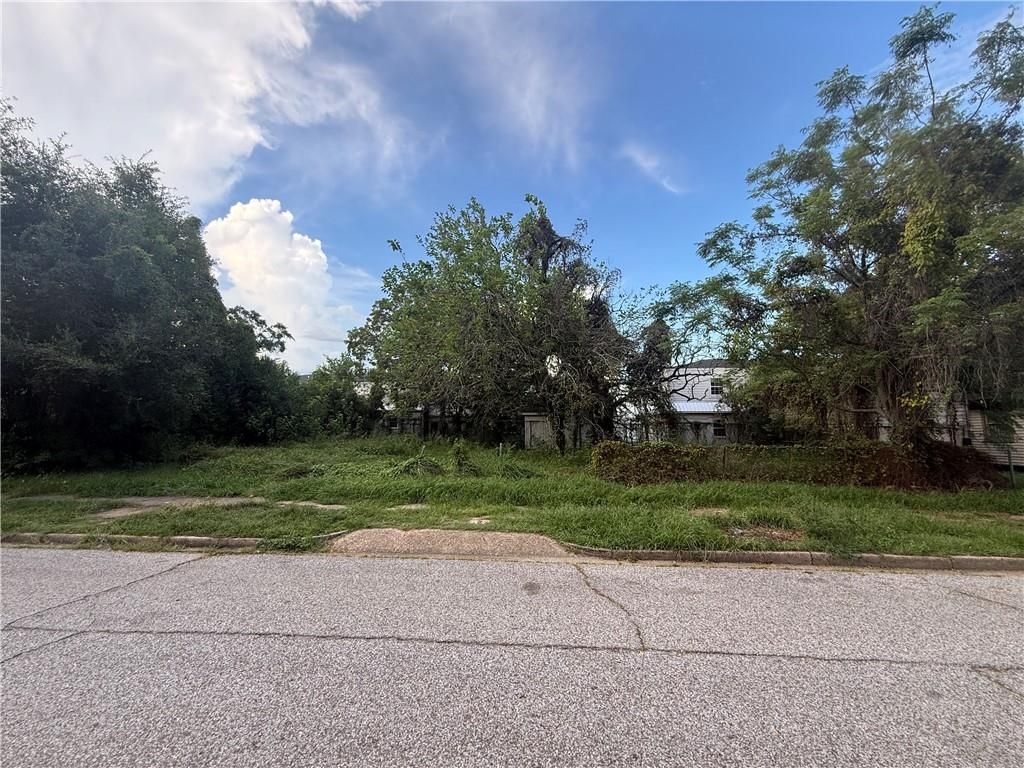 1104 Elmira Street, Mobile, AL 36604 — exterior