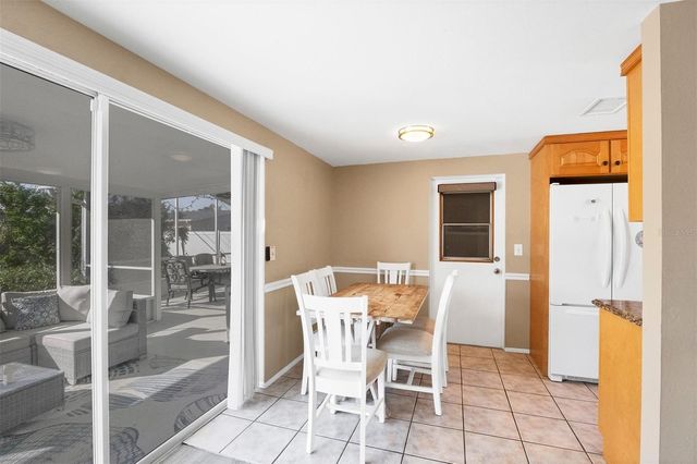 221 E WENTWORTH STREET, Englewood, FL 34223