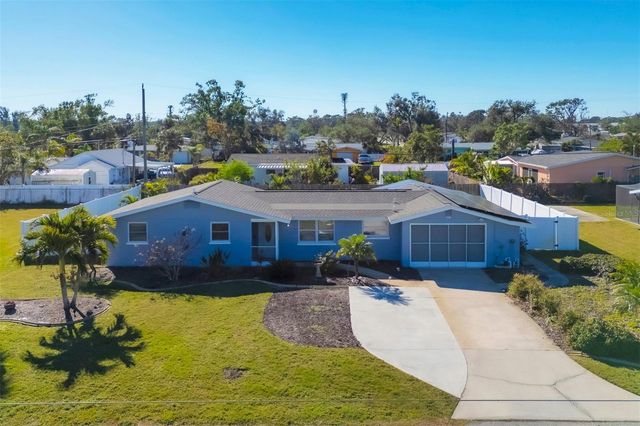 221 E WENTWORTH STREET, Englewood, FL 34223