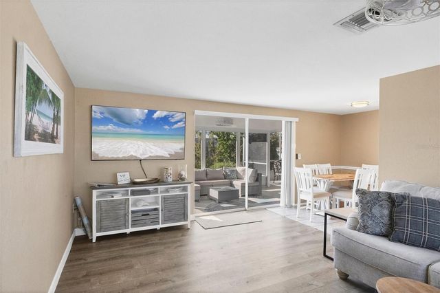 221 E WENTWORTH STREET, Englewood, FL 34223