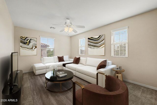 887 S SWALLOW Lane, Gilbert, AZ 85296
