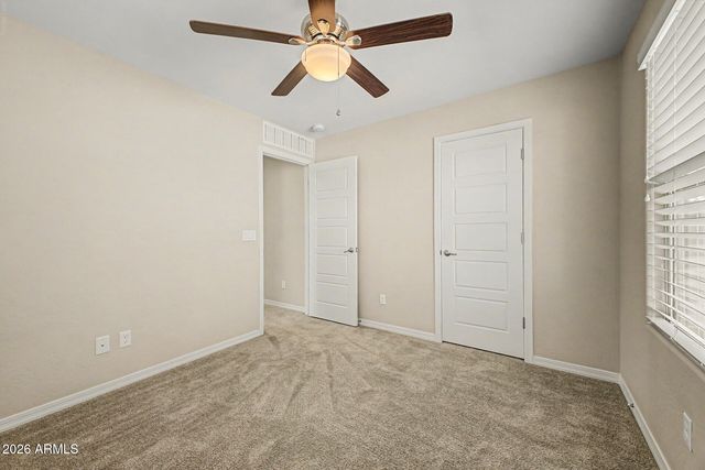 887 S SWALLOW Lane, Gilbert, AZ 85296