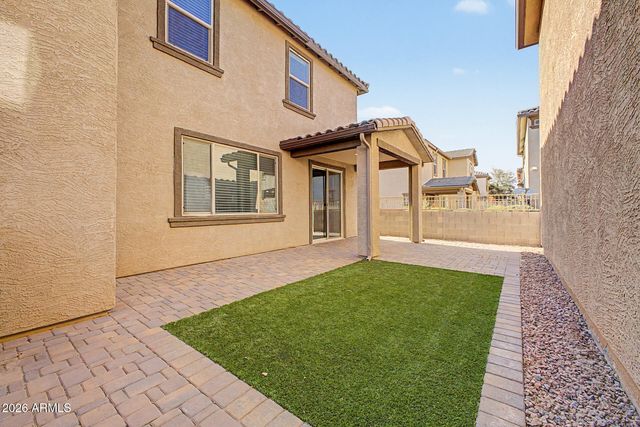 887 S SWALLOW Lane, Gilbert, AZ 85296