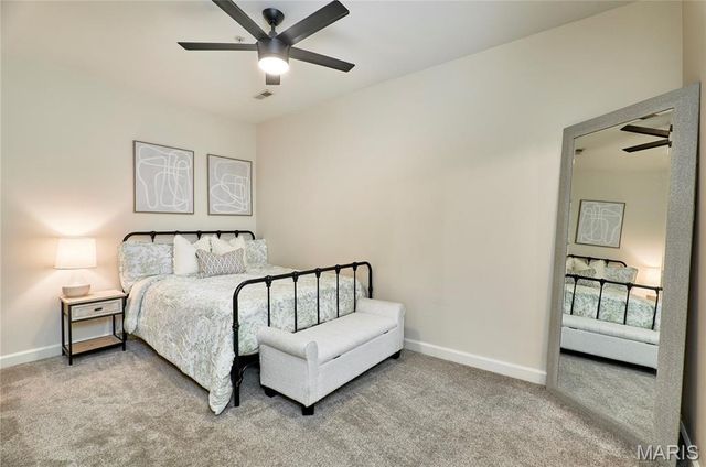 2612 McKnight Crossing Court, St Louis, MO 63124