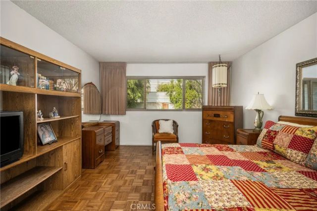 5743 Coke Avenue, Lakewood, CA 90712