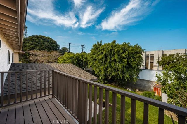 5743 Coke Avenue, Lakewood, CA 90712