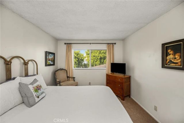 5743 Coke Avenue, Lakewood, CA 90712