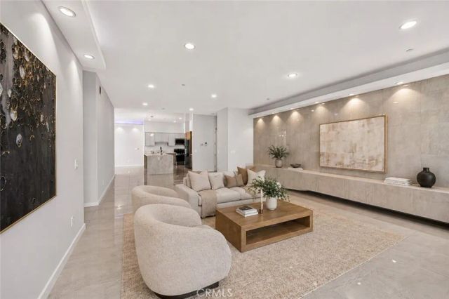 401 N Serrano PH3, Los Angeles, CA 90004
