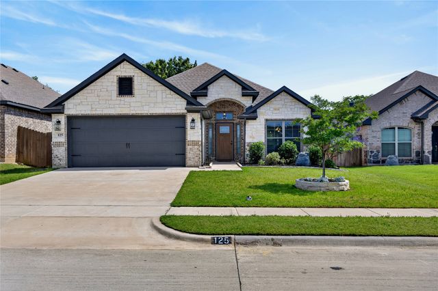 125 Maverick Lane, Pilot Point, TX 76258
