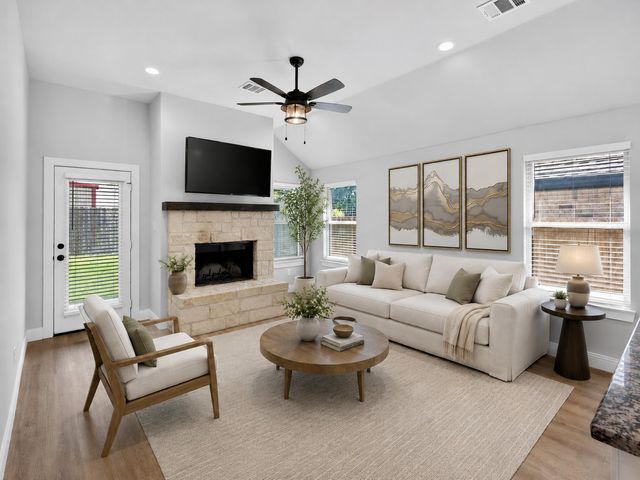 125 Maverick Lane, Pilot Point, TX 76258