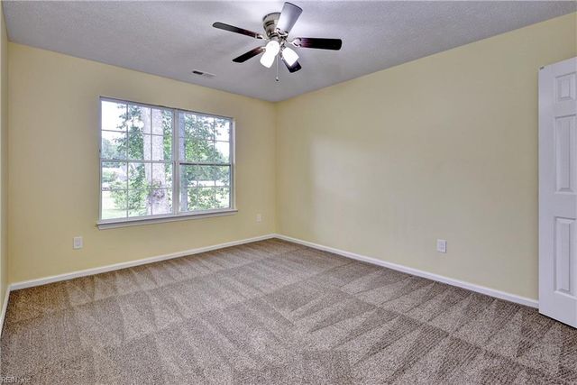 132 Wellington DR, Williamsburg, VA 23185