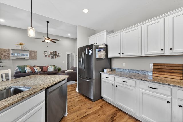 2911 Firerock Dr, N, Murfreesboro, TN 37128