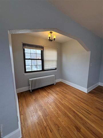 68 Fir Street, Valley Stream, NY 11580