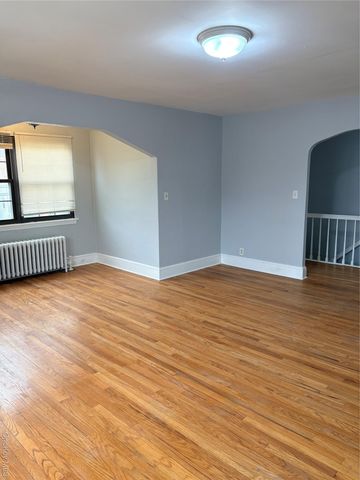 68 Fir Street, Valley Stream, NY 11580