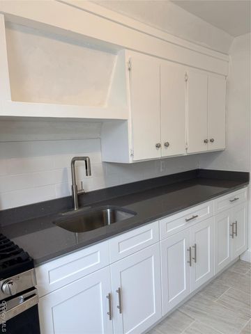 68 Fir Street, Valley Stream, NY 11580