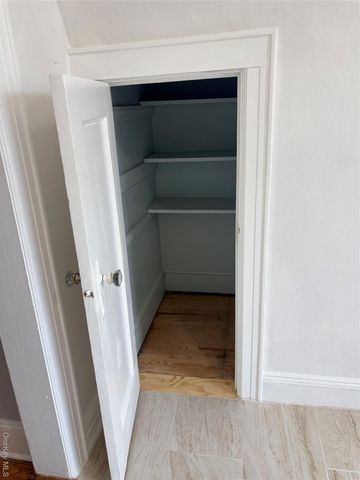 68 Fir Street, Valley Stream, NY 11580