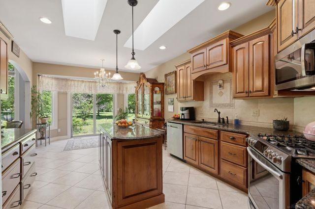 6241 Parliament Drive, Washington Twp, MI 48095