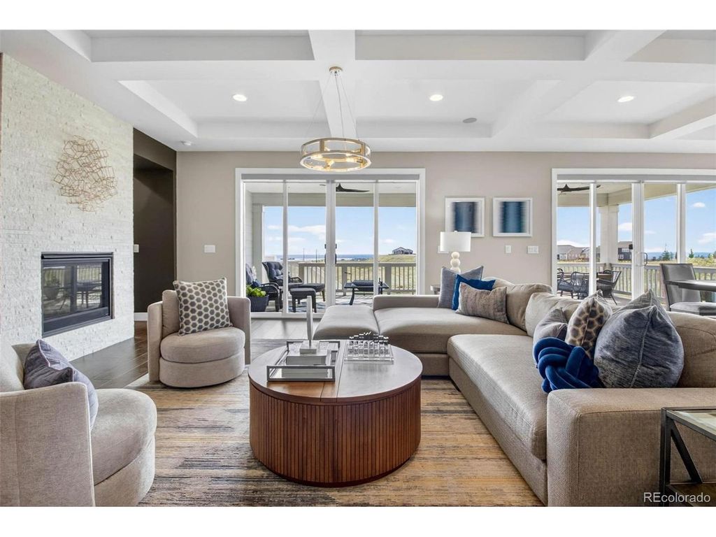 18669 W 87th Dr, Arvada, CO 80007