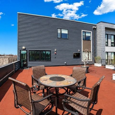 35 S. Huntington Ave 603, Boston, MA 02130