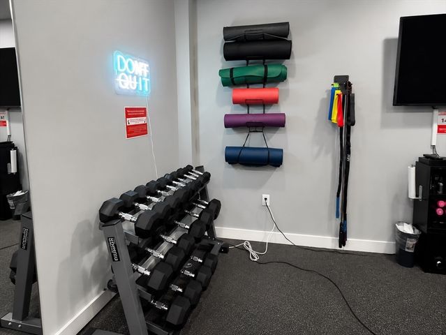 35 S. Huntington Ave 603, Boston, MA 02130