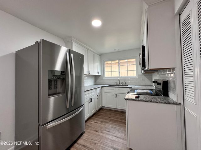 2538 GREEN SPRING Drive, Jacksonville, FL 32246