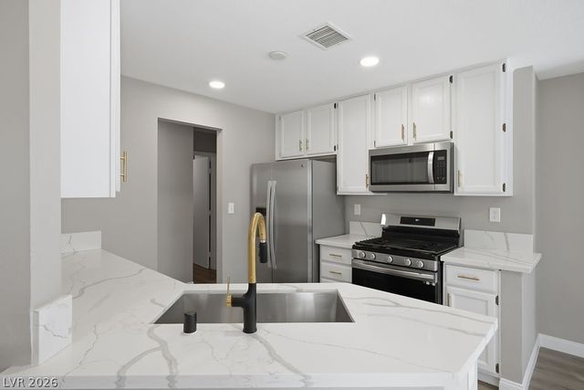 9513 Lazy River Drive, Las Vegas, NV 89117