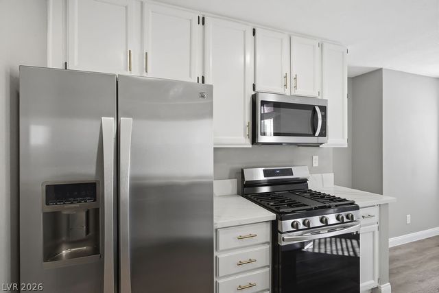 9513 Lazy River Drive, Las Vegas, NV 89117