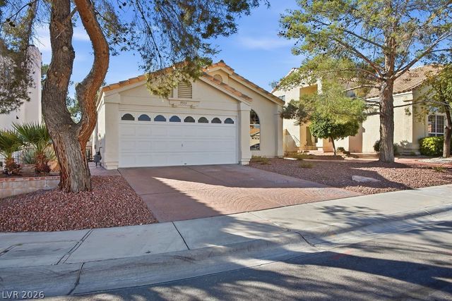 9513 Lazy River Drive, Las Vegas, NV 89117