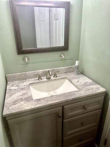 8245 Kingsbrook Road 239, Houston, TX 77024