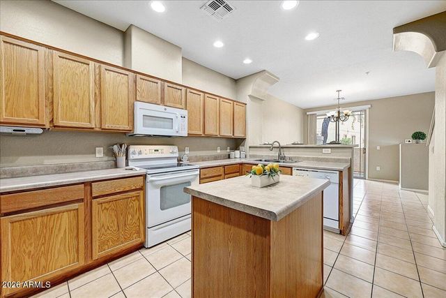 42424 N GAVILAN PEAK Parkway 7102, Anthem, AZ 85086
