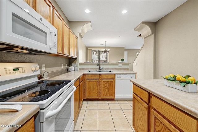 42424 N GAVILAN PEAK Parkway 7102, Anthem, AZ 85086