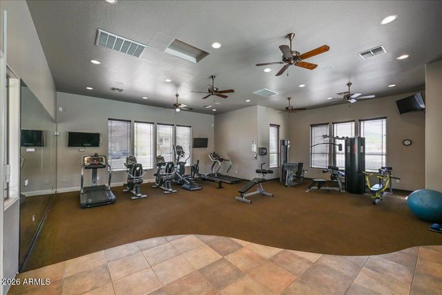 42424 N GAVILAN PEAK Parkway 7102, Anthem, AZ 85086